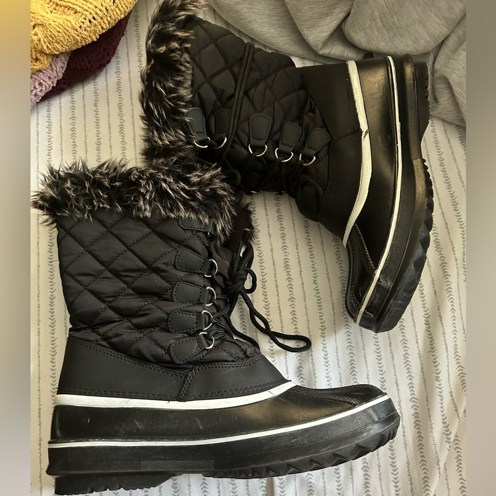 Women’s Snow Boots